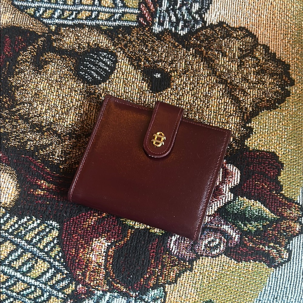 Burgundy Cowhide Leather Wallet with Gold Accent
